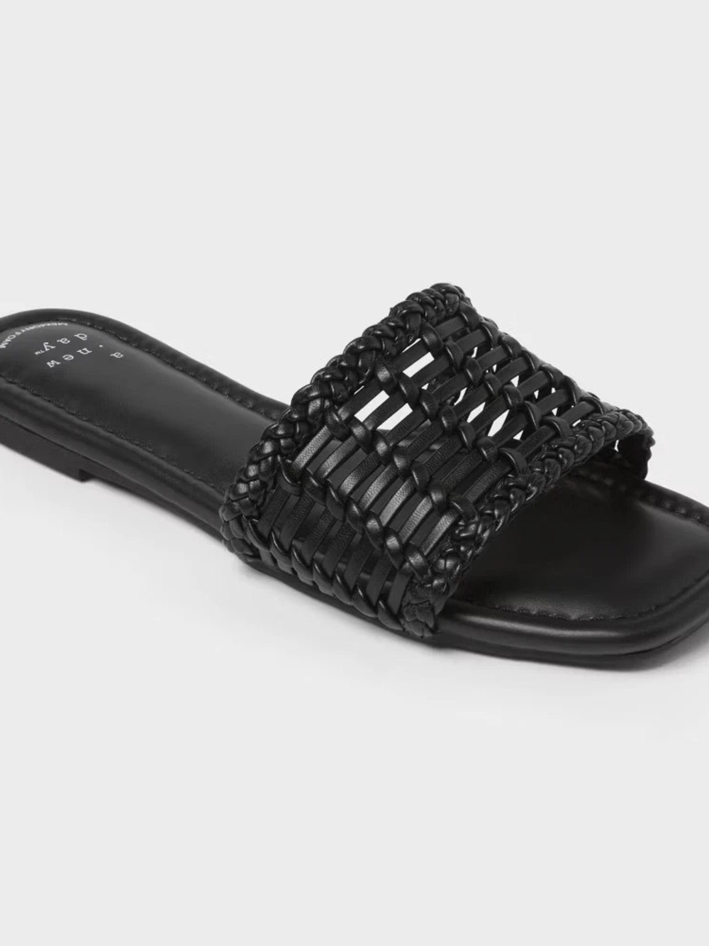 Woven Slide Sandal - Black